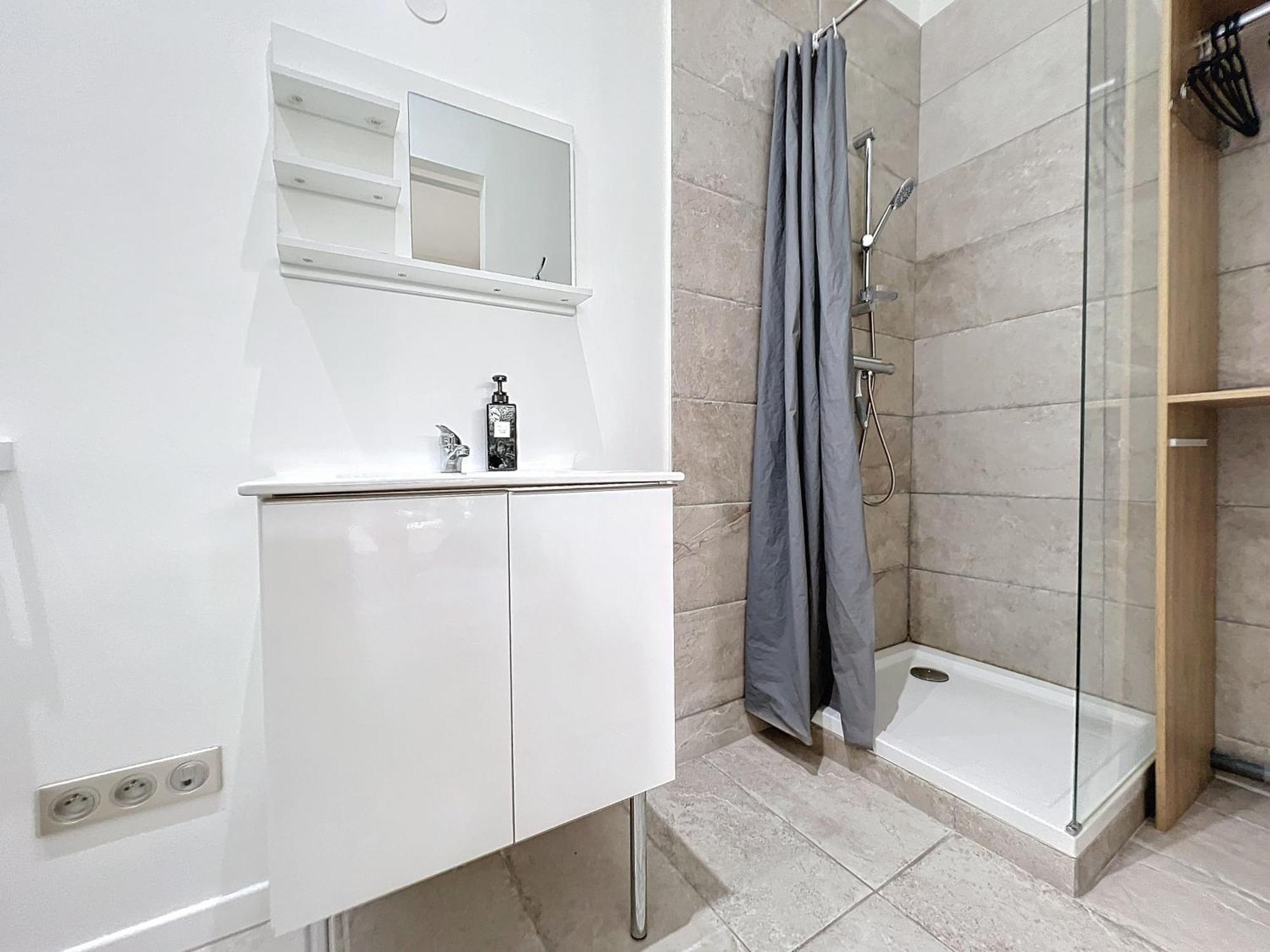 Appart'Hotel Le Clos Lassagne A Brignais - Lyon Sud エクステリア 写真